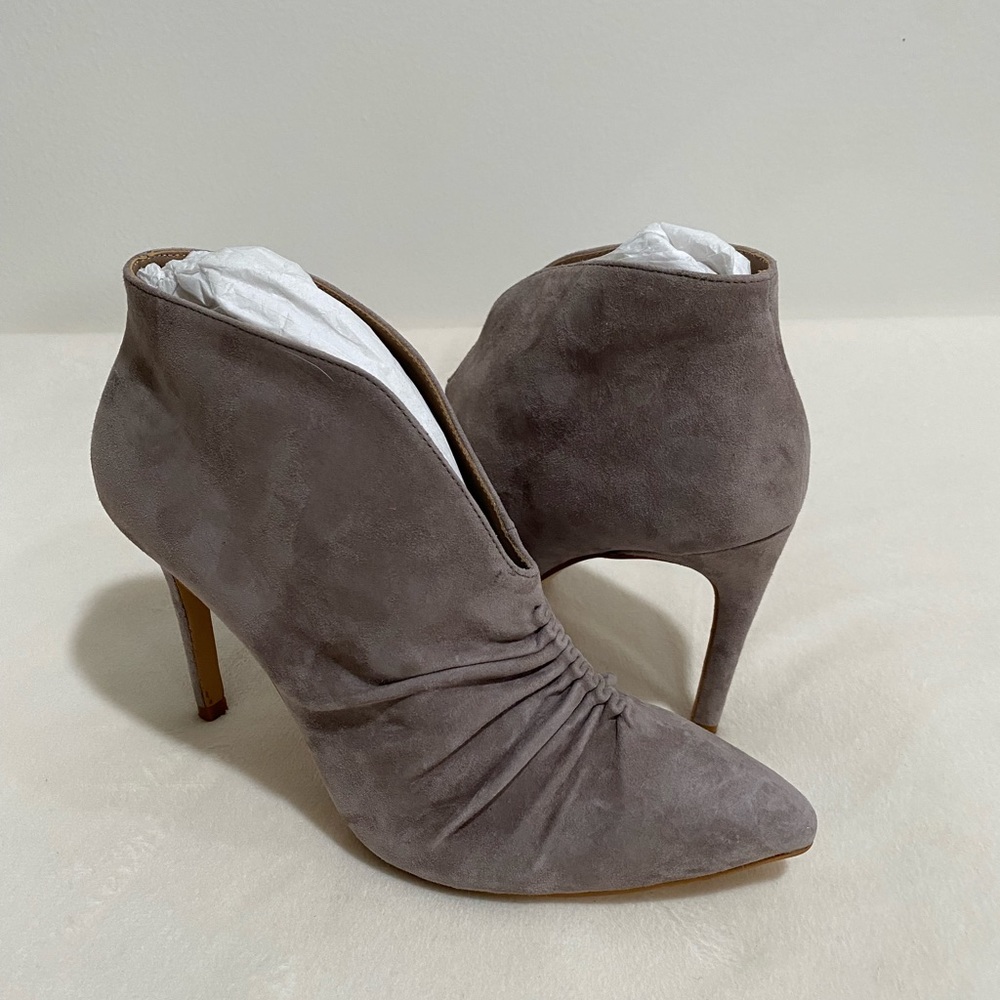 BEAUTIFUL REISS SHOES - Picture 5 of 10